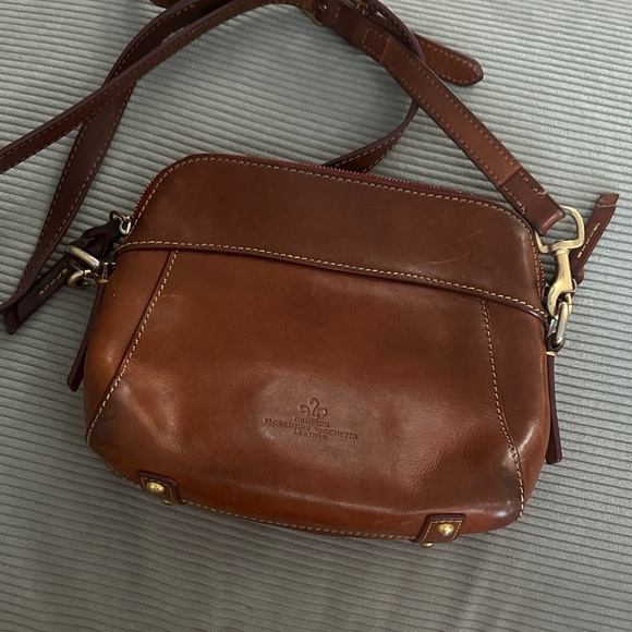Dooney & Bourke Florentine leather crossbody handbag - Picture 2 of 9